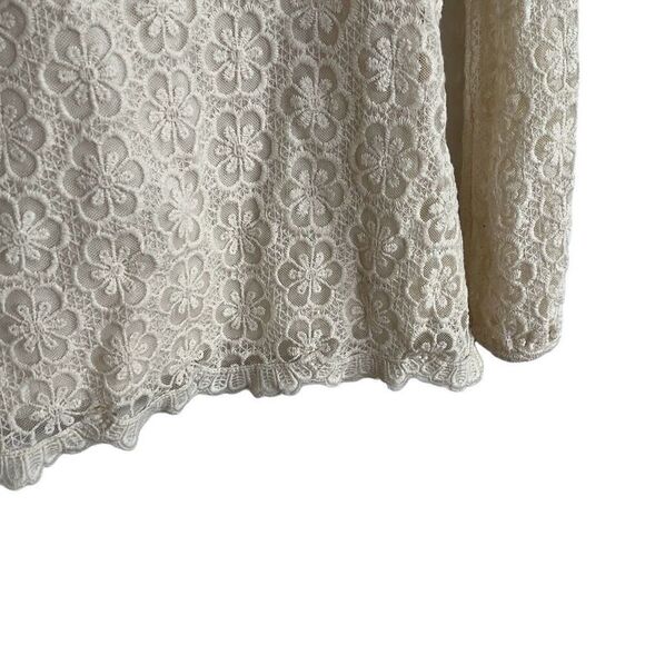 Lily J London Floral Lace Overlay Pullover Long Sleeve Blouse Cream Size Small - Picture 4 of 6